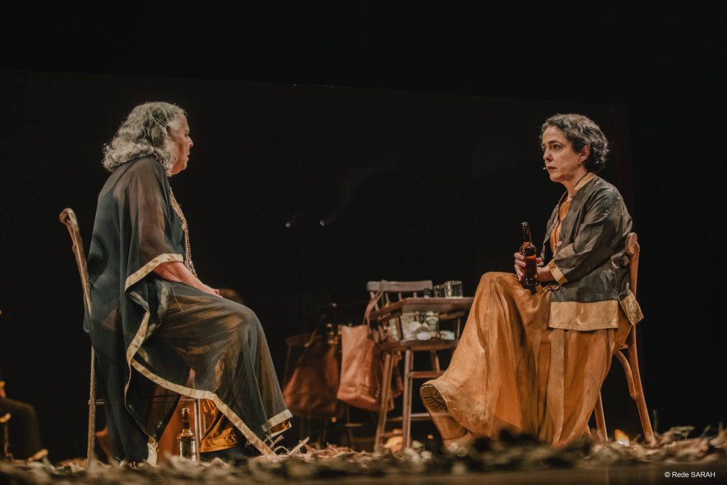 20250516 SARAH Centro A Menina Escorrendo Pelos Olhos Da Mãe 0G7A9950 20250516 SARAH Centro A Menina Escorrendo Pelos Olhos Da Mãe 0G7A9950