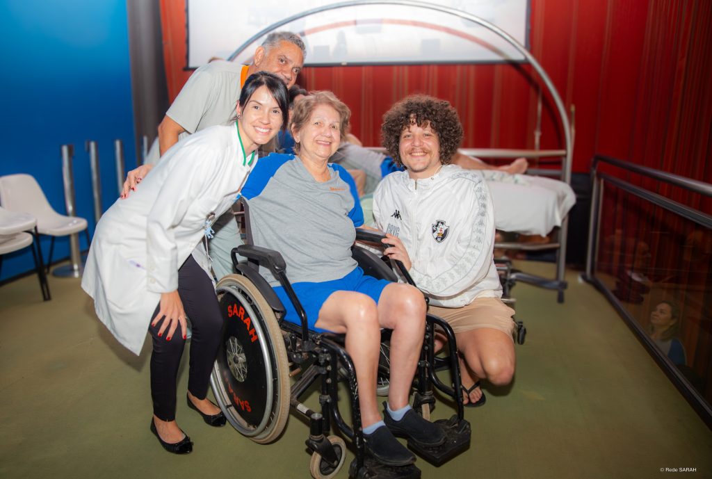 Chico Chico com a paciente Olívia Sampaio