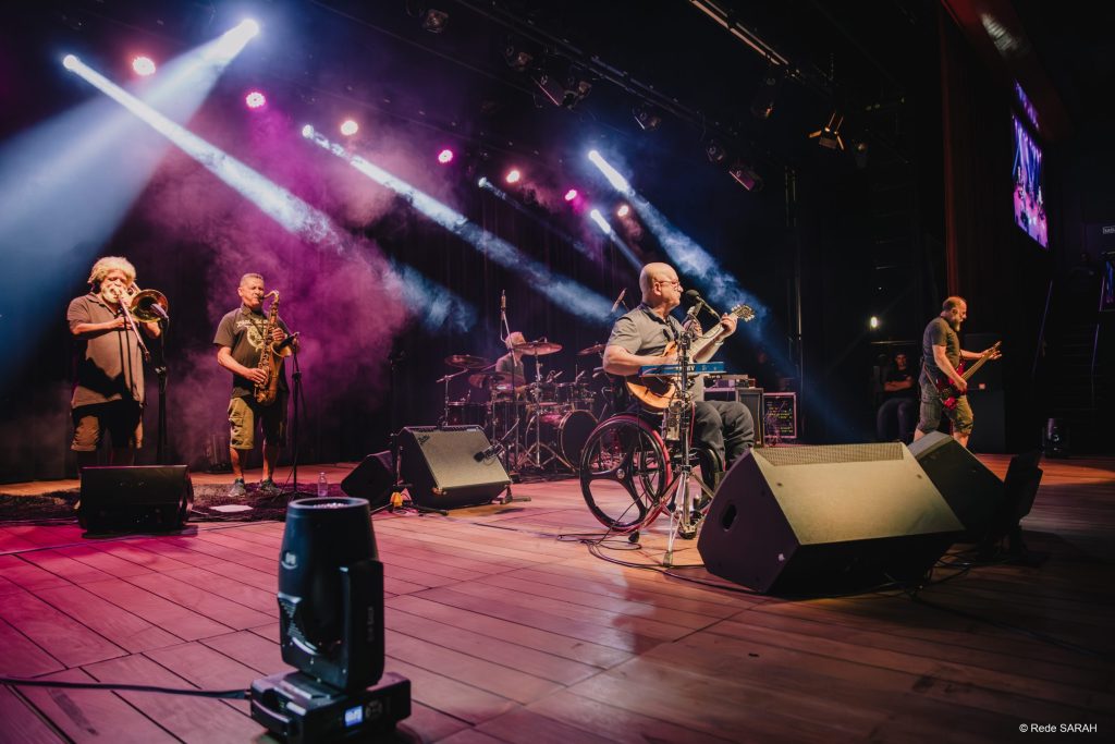 Paralamas do Sucesso no palco do Sarah